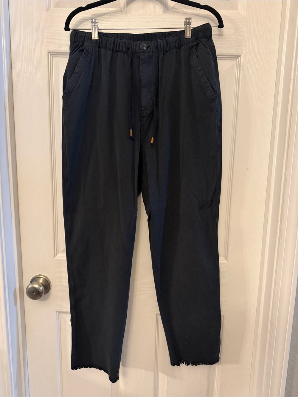 Thread & Supply Women's Black Cropped Drawstring Pants